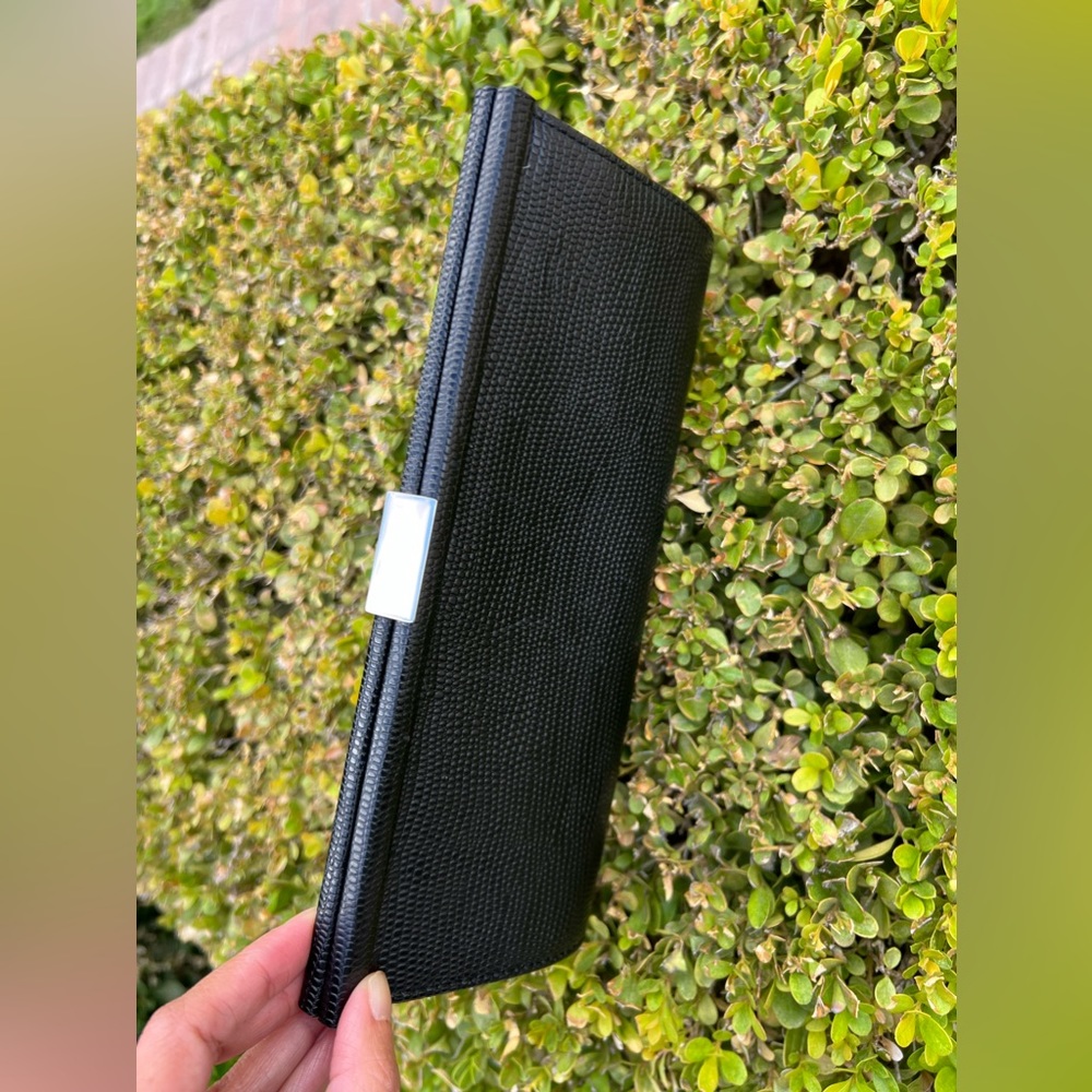 BANANA REPUBLIC Cow Leather Clutch Bag - Picture 4 of 10